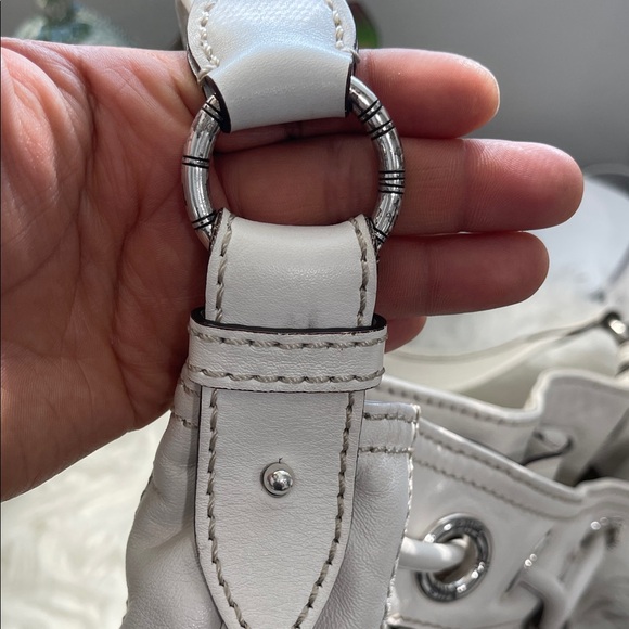 Brighton Elegant White Leather purse. E663456 - Picture 8 of 12